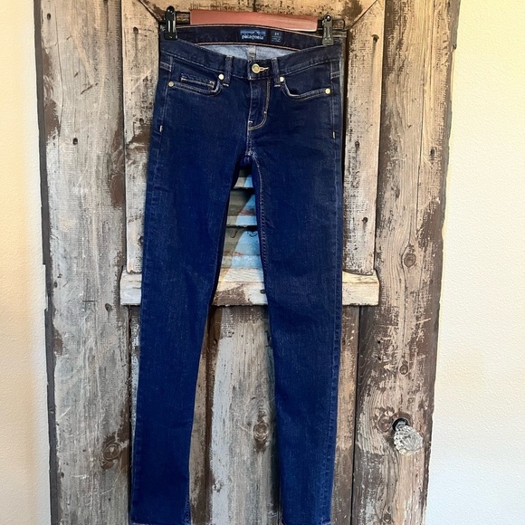 PATAGONIA-Women’s Skinny Jeans Dark Denim 5 -Pocket Size 24 - Picture 2 of 8